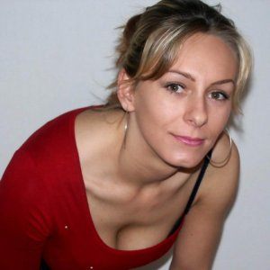 (2) Erotik Kontakt aus Riehen