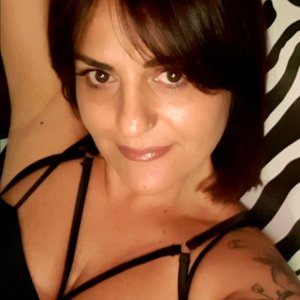 (5) Erotik Kontakt aus Letschin