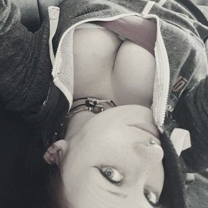 (2) Erotik Kontakt aus Hardt