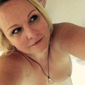 (1) Erotik Kontakt aus Hoppegarten