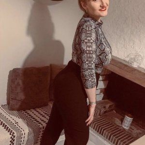 (11) Erotik Kontakt aus Mehlsecken