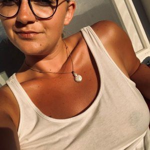 (5) Erotik Kontakt aus Bückeburg Cammer