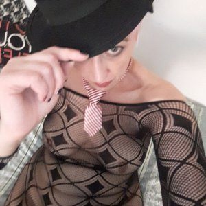 (2) Erotik Kontakt aus Girsberg