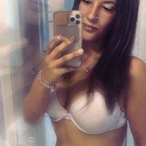 (4) Erotik Kontakt aus Echzell