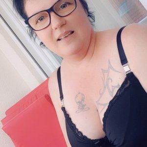 (6) Erotik Kontakt aus Siebenlehn