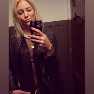 (5) Erotik Kontakt aus Sättelstädt