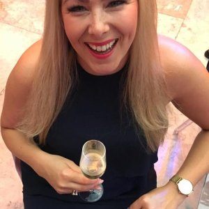 (3) Erotik Kontakt aus Cuarny