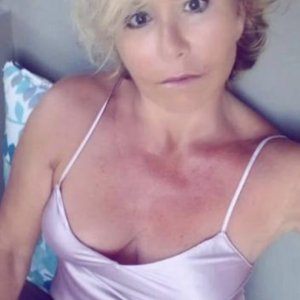 (3) Erotik Kontakt aus Köln