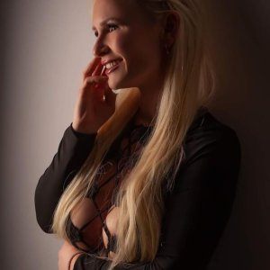 (2) Erotik Kontakt aus Burgberg im Allgäu