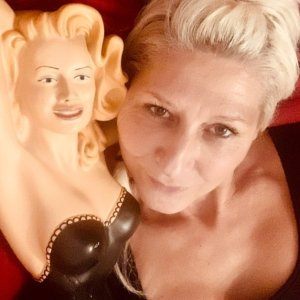 (3) Erotik Kontakt aus Haag