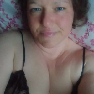 (7) Erotik Kontakt aus Sangerhausen