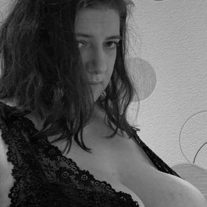 (4) Erotik Kontakt aus Meschede