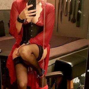(5) Erotik Kontakt aus Altfraunhofen