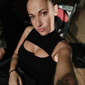 (5) Erotik Kontakt aus Nahe