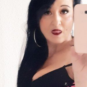(3) Erotik Kontakt aus Giesenhausen