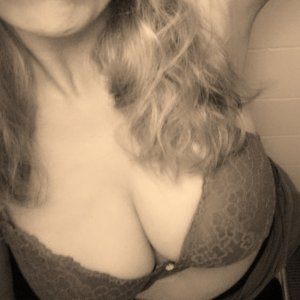(4) Erotik Kontakt aus Mainz