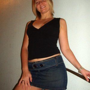 (1) Erotik Kontakt aus *****