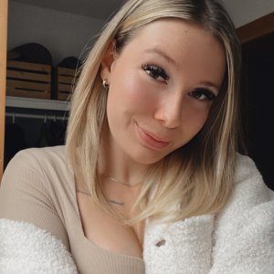 (3) Erotik Kontakt aus Rochau