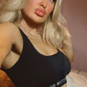 (3) Erotik Kontakt aus Golaten