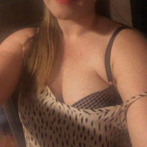 (5) Erotik Kontakt aus Riedenheim
