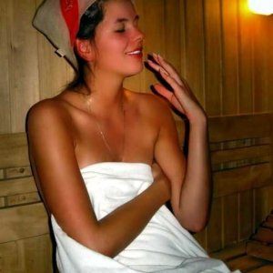 (3) Erotik Kontakt aus Ballendorf