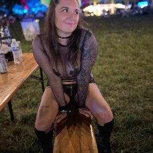 (11) Erotik Kontakt aus Eisten
