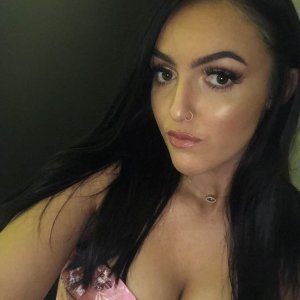 (3) Erotik Kontakt aus Salzburg