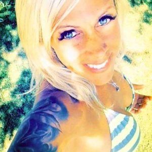 (4) Erotik Kontakt aus Knapendorf