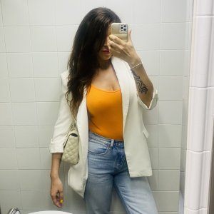 (1) Erotik Kontakt aus Hahn