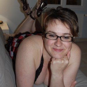 (4) Erotik Kontakt aus Kefikon