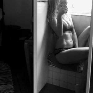 (8) Erotik Kontakt aus Neukyhna