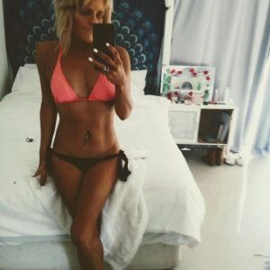 (7) Erotik Kontakt aus Offingen