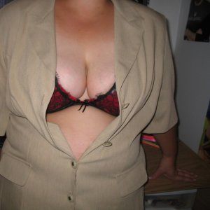 (3) Erotik Kontakt aus Moringen