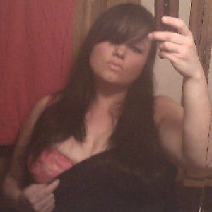 (8) Erotik Kontakt aus Karnabrunn