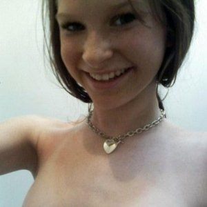 (1) Erotik Kontakt aus 