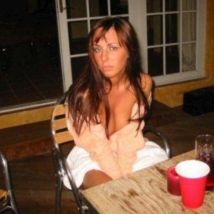 (8) Erotik Kontakt aus Etziken