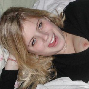 (3) Erotik Kontakt aus Tunau