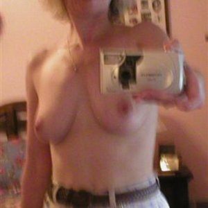 (3) Erotik Kontakt aus *****