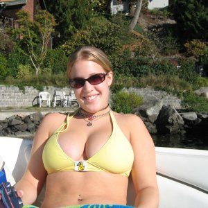 (3) Erotik Kontakt aus Loissin