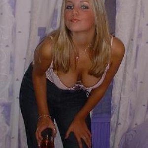 (3) Erotik Kontakt aus Bazenheid