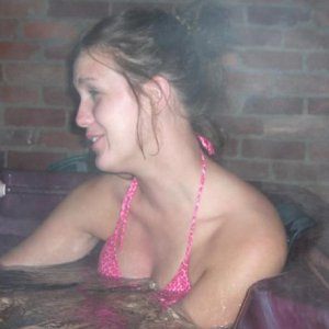 (1) Erotik Kontakt aus Tauscha