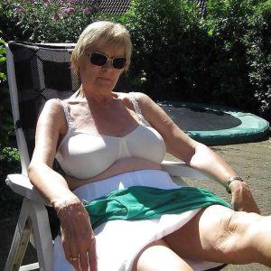 (11) Erotik Kontakt aus Engden