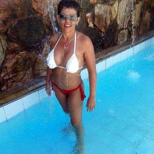 (3) Erotik Kontakt aus Altdorf