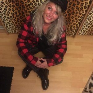 (4) Erotik Kontakt aus Aub