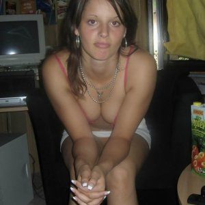 (11) Erotik Kontakt aus Zirndorf