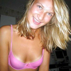 (6) Erotik Kontakt aus Jenaz