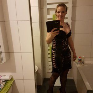 (3) Erotik Kontakt aus Molinis