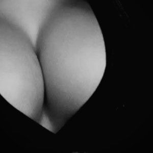(3) Erotik Kontakt aus Frauenkirchen