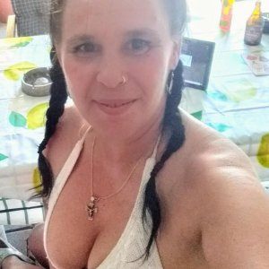 (1) Erotik Kontakt aus Hochneukirchen