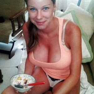 (9) Erotik Kontakt aus Martinshöhe